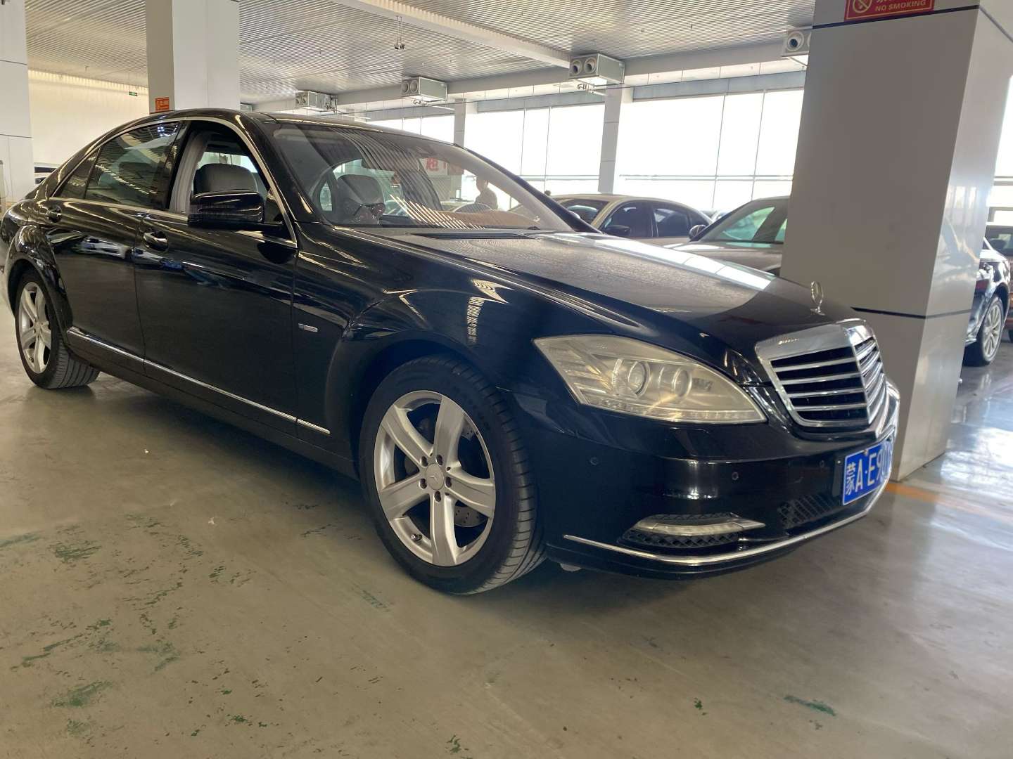 Mercedes-Benz S-Class 2011 3.5L S400 3