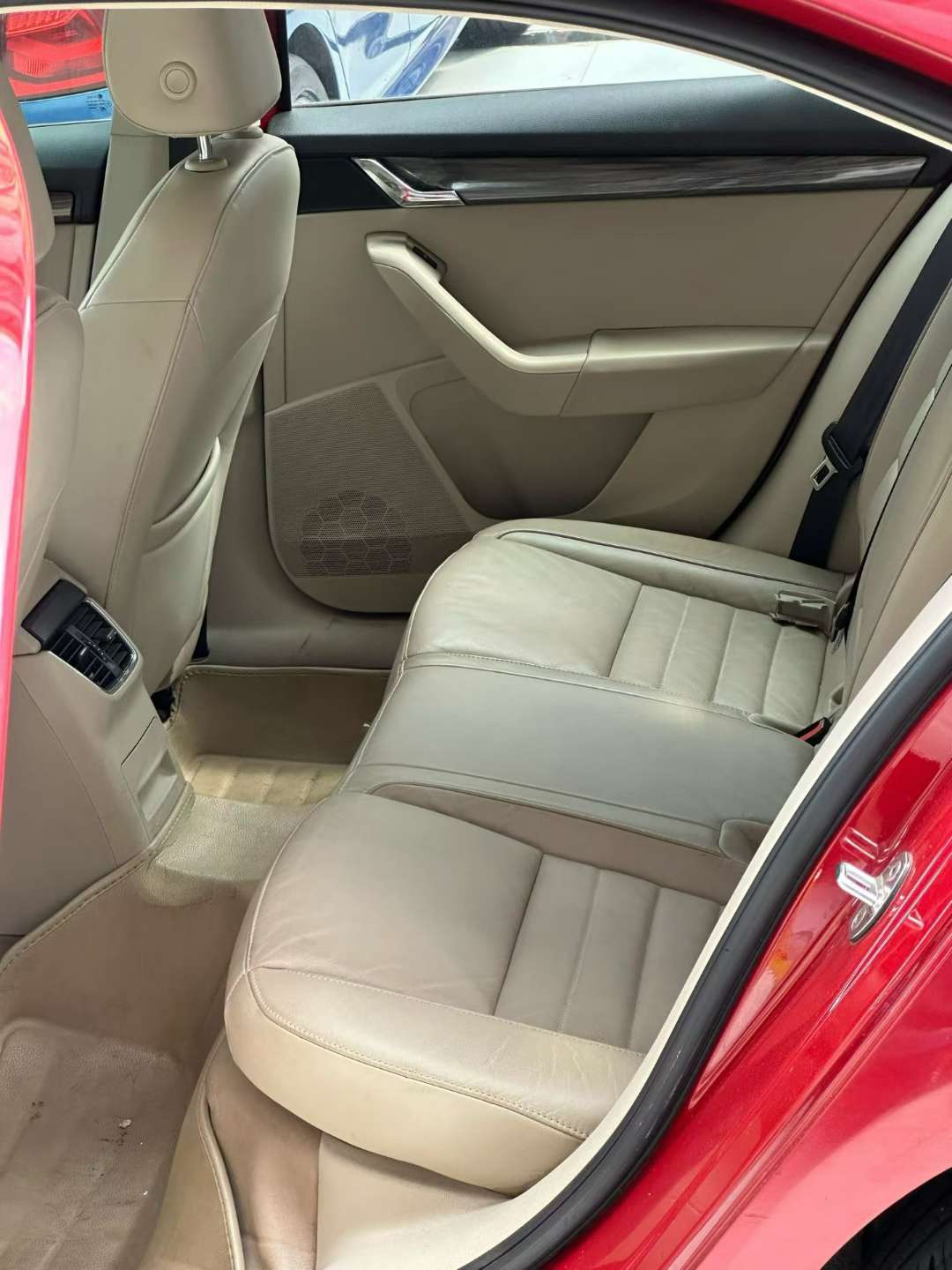 Skoda Octavia 1.6L 3