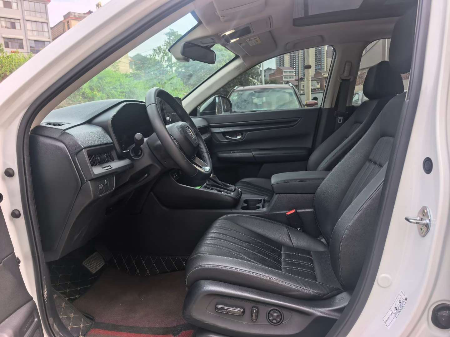 Honda Breeze 2025 1.5T Automatic Panoramic Sunroof 3