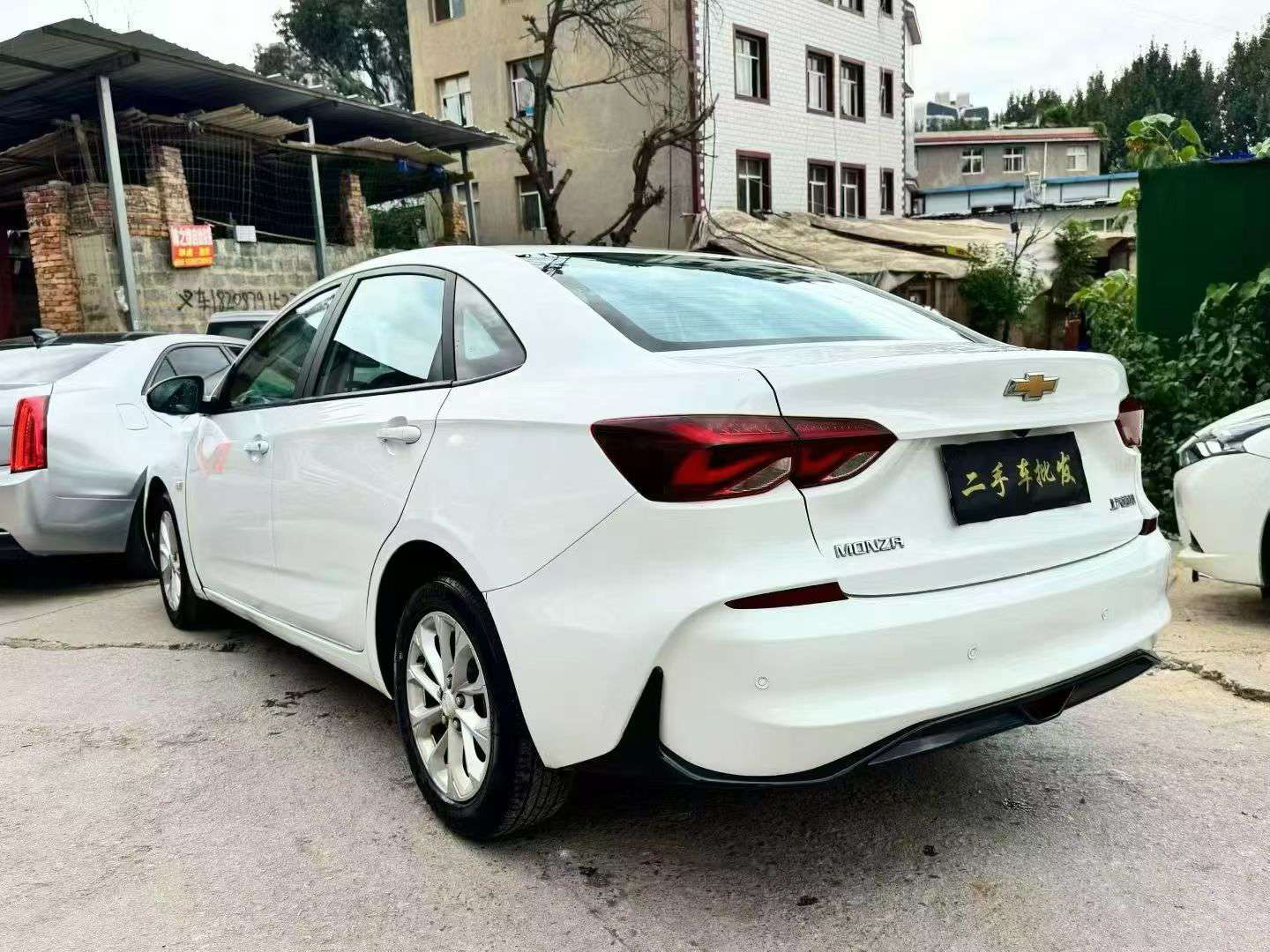 Chevrolet Cavalier 1.5L Automatic 3