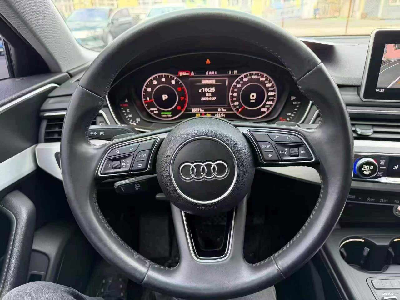 Audi A4L 2020 Fashion 2.0T 7