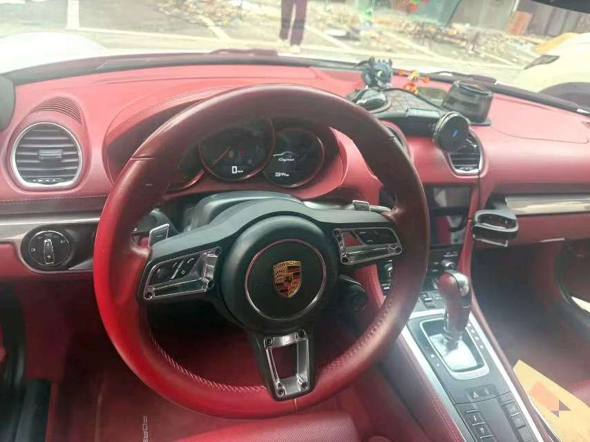 Porsche 718 2018 2.0T 7