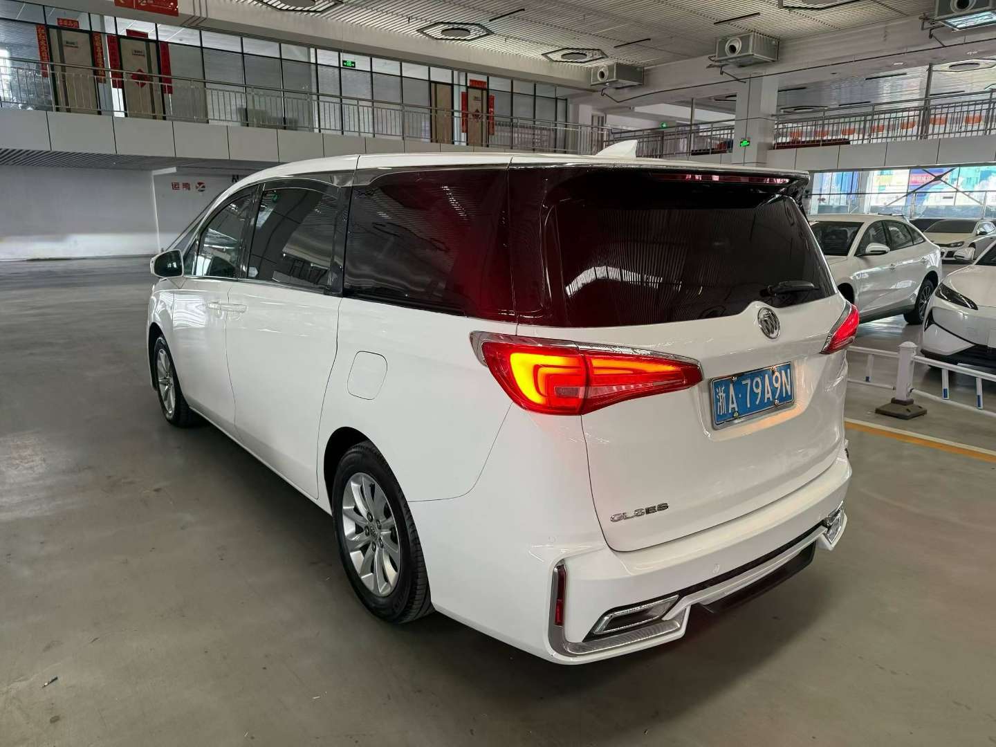 Buick GL8 ES 2017 Automatic Sunroof 8