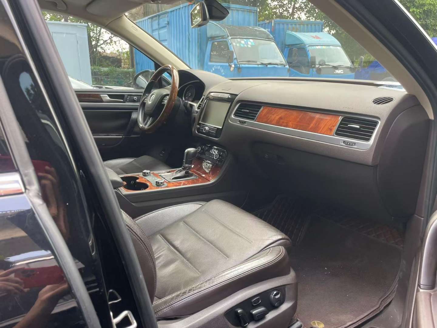 Volkswagen Touareg 3.0 High Trim 7