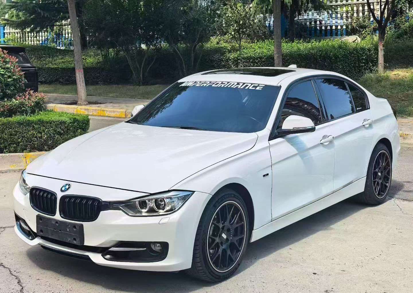 BMW 3 Series 320i M Sport Design Package 2