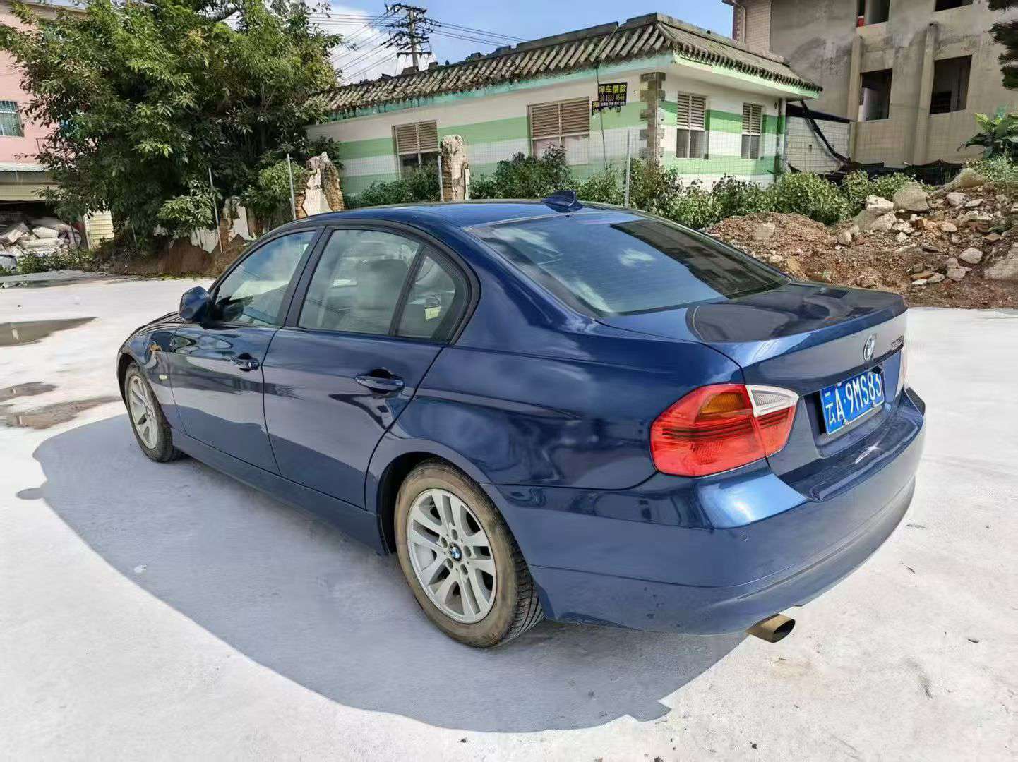 BMW 3 Series 5