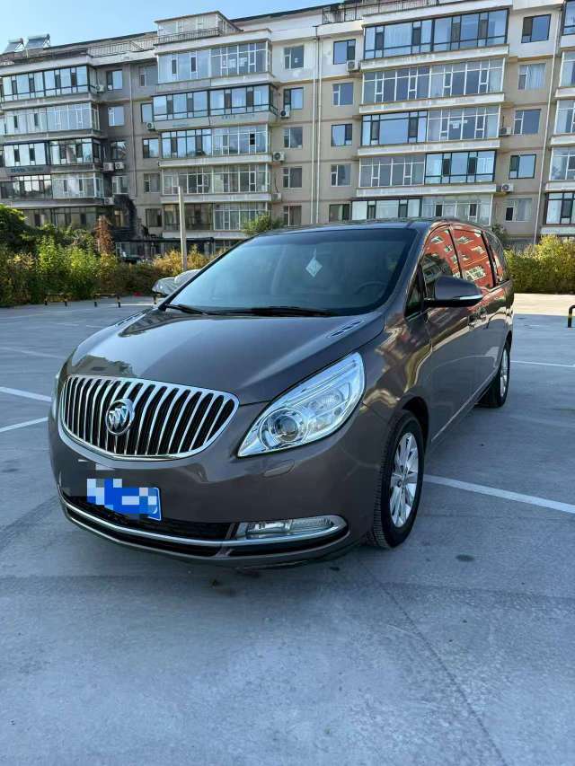 Buick GL8 2012 2.4 High Spec 3