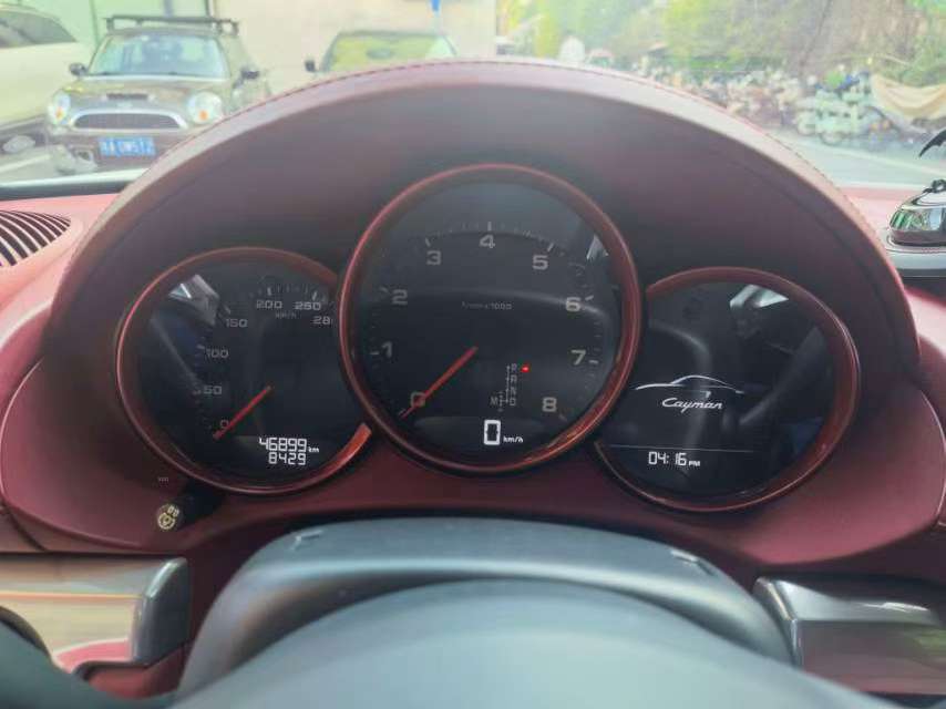 Porsche 718 2018 2.0T 5