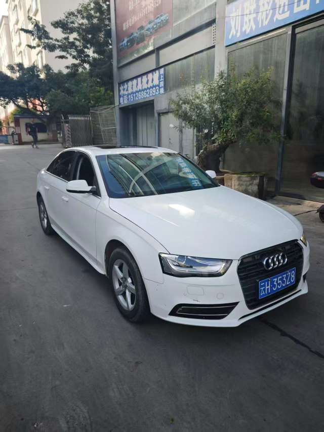 Audi A4L 2014
