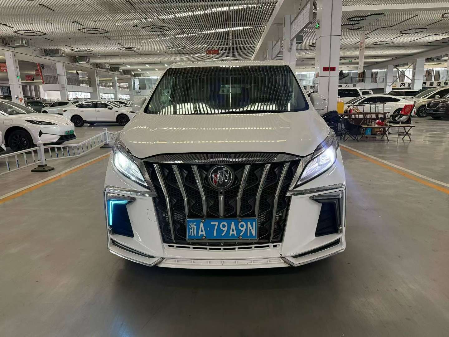 Buick GL8 ES 2017 Automatic Sunroof