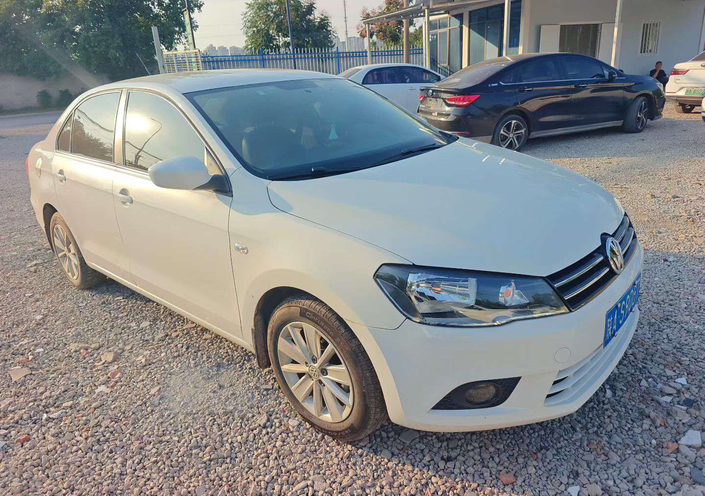 Volkswagen Jetta 1.6L Manual Comfort Edition 3