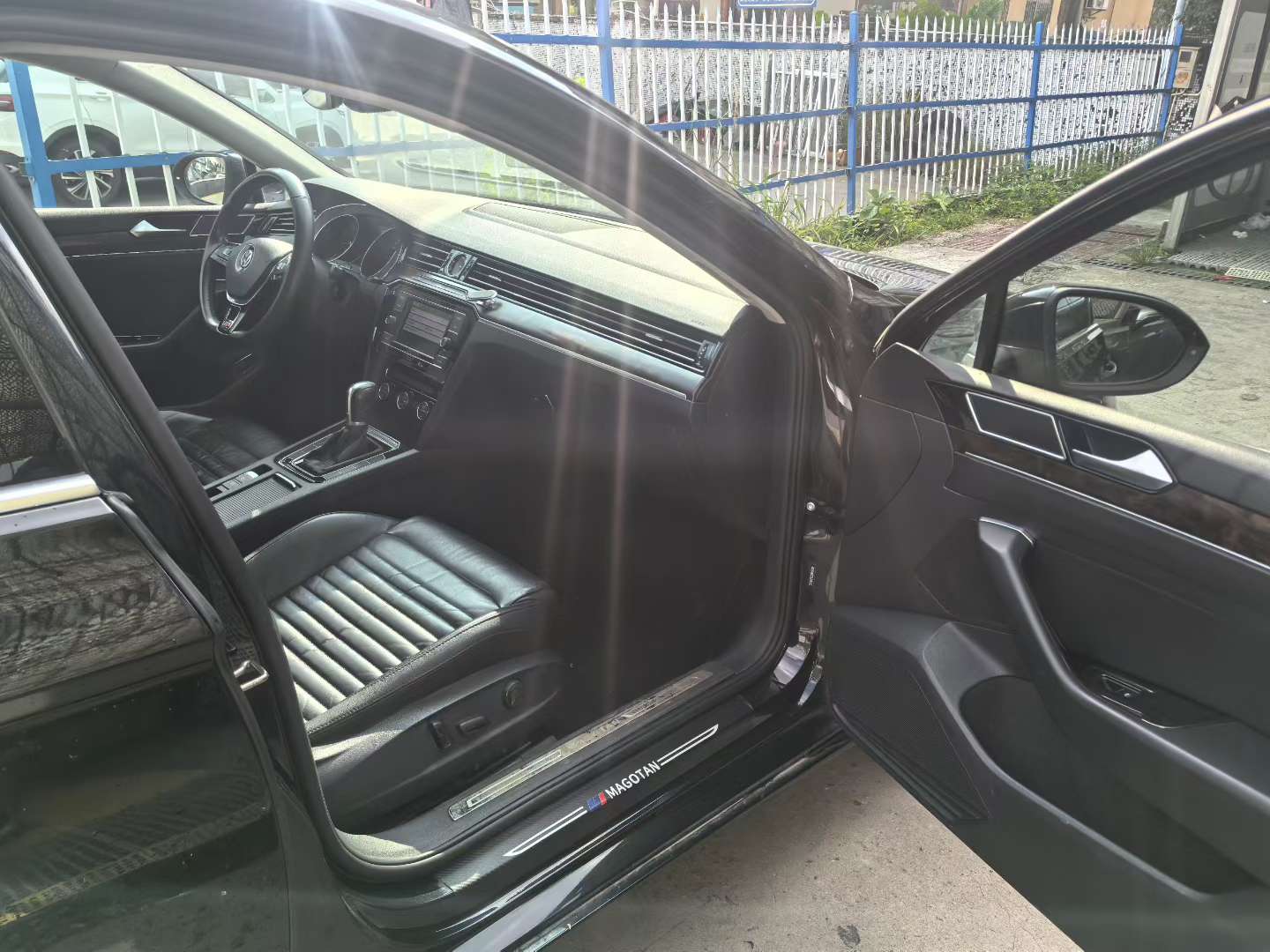 Volkswagen Magotan Facelift 330TSI DSG Lux 6