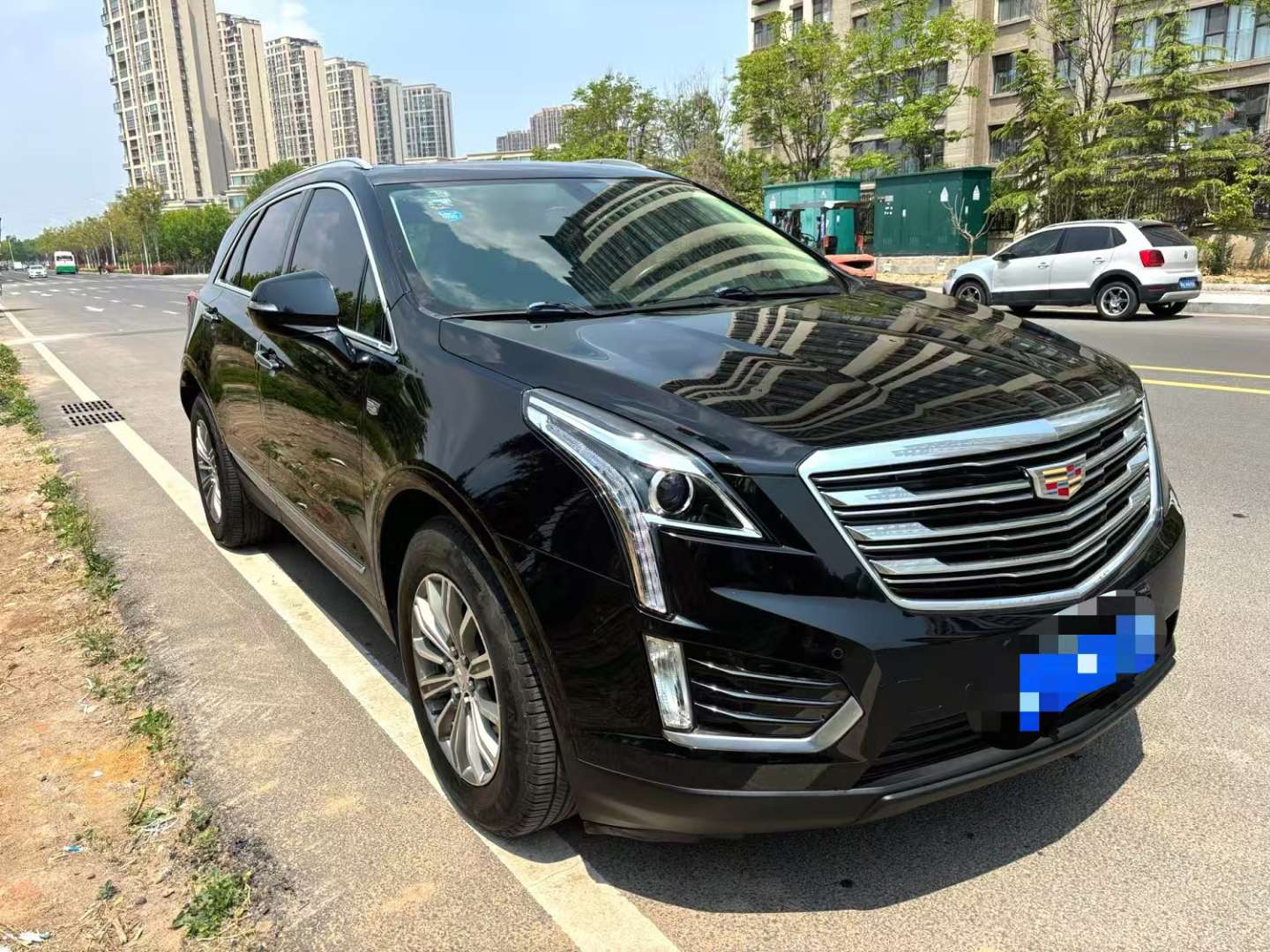 Cadillac XT5 2.0T 25T Luxury 2