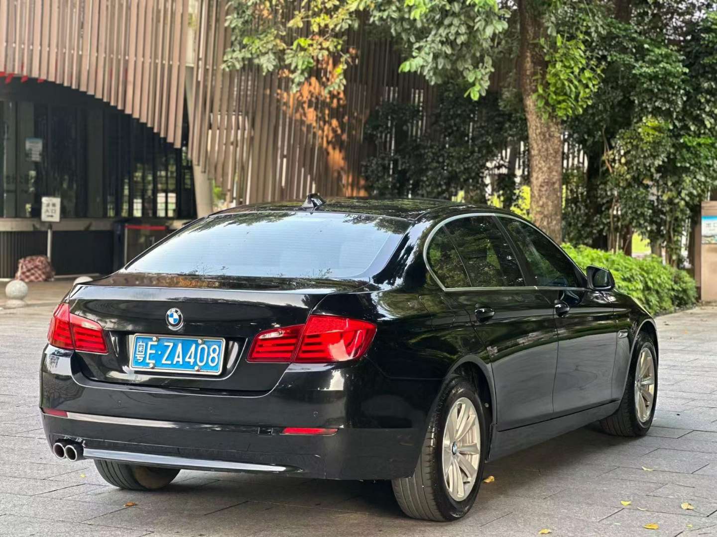 BMW 5 Series 2012 2.5L Elegant Edition Inline-6 4
