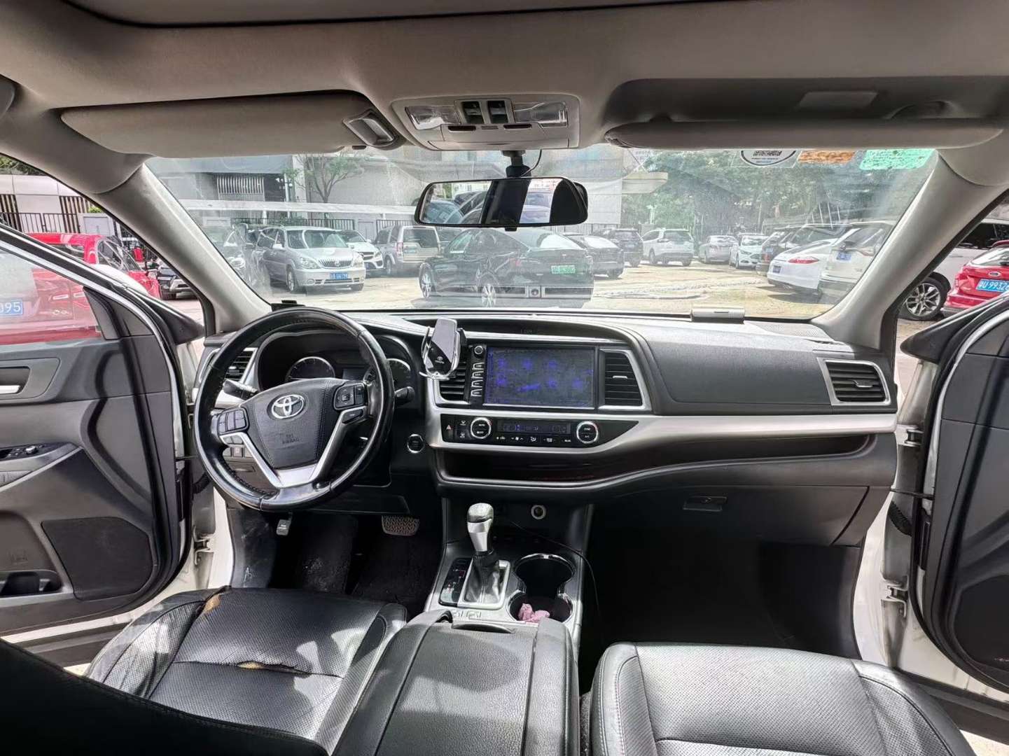 Toyota Highlander 2.0T AWD Luxury 5