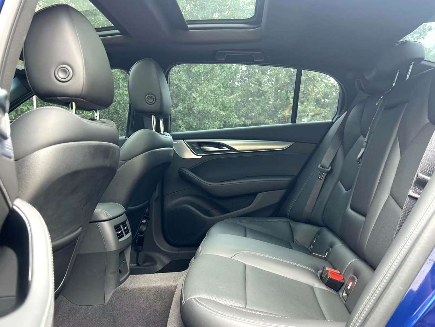 Cadillac CT5 2.0T 28T Premium 6