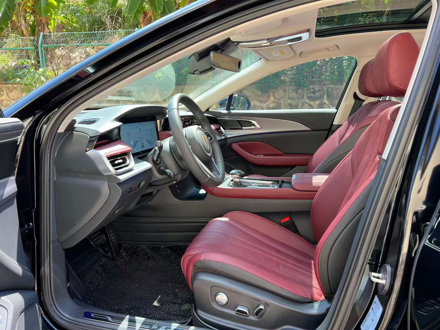 Hongqi H5 2024 2.0T Automatic Smart Flagship Edition 4