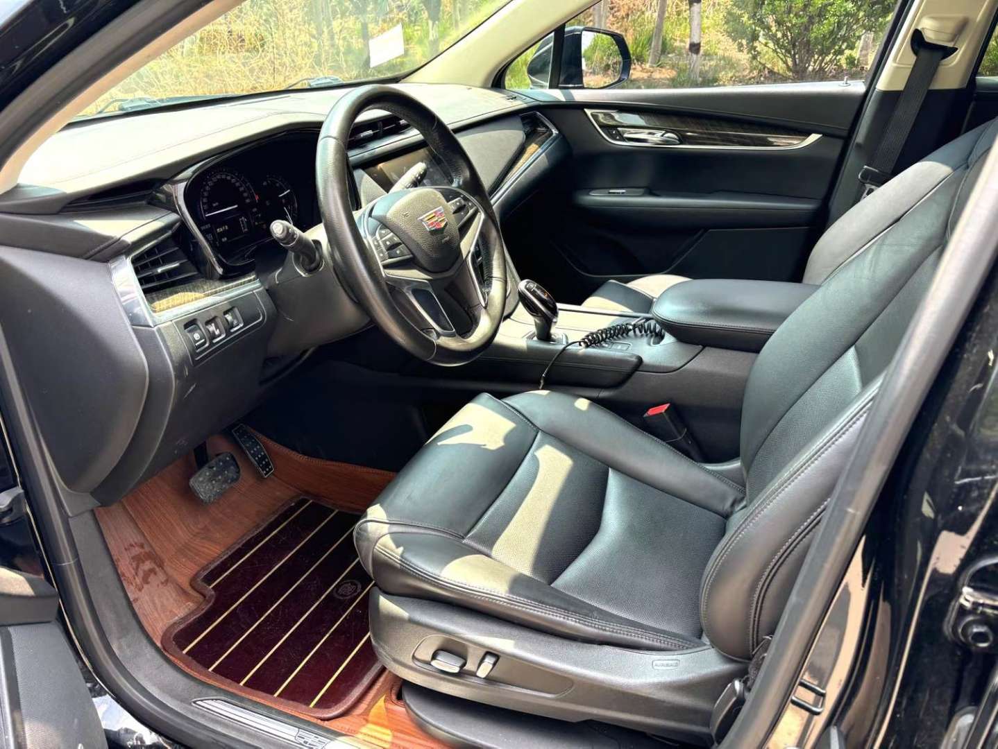 Cadillac XT5 2.0T 25T Luxury 3