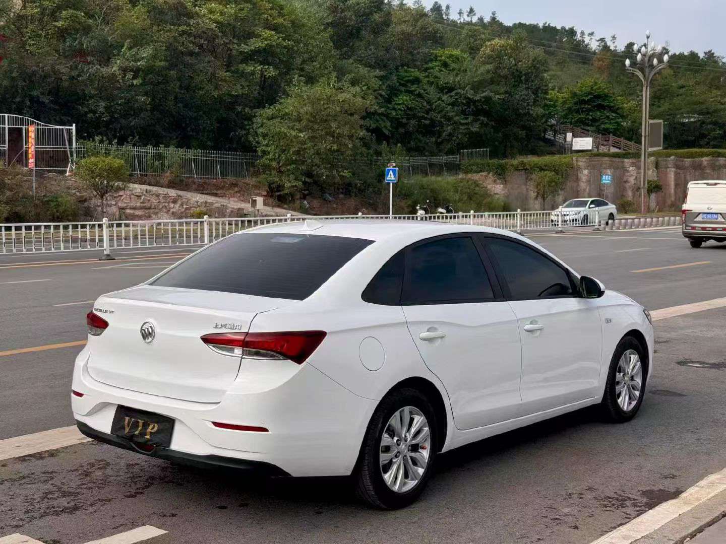 Buick Excelle 1.5L Automatic 8