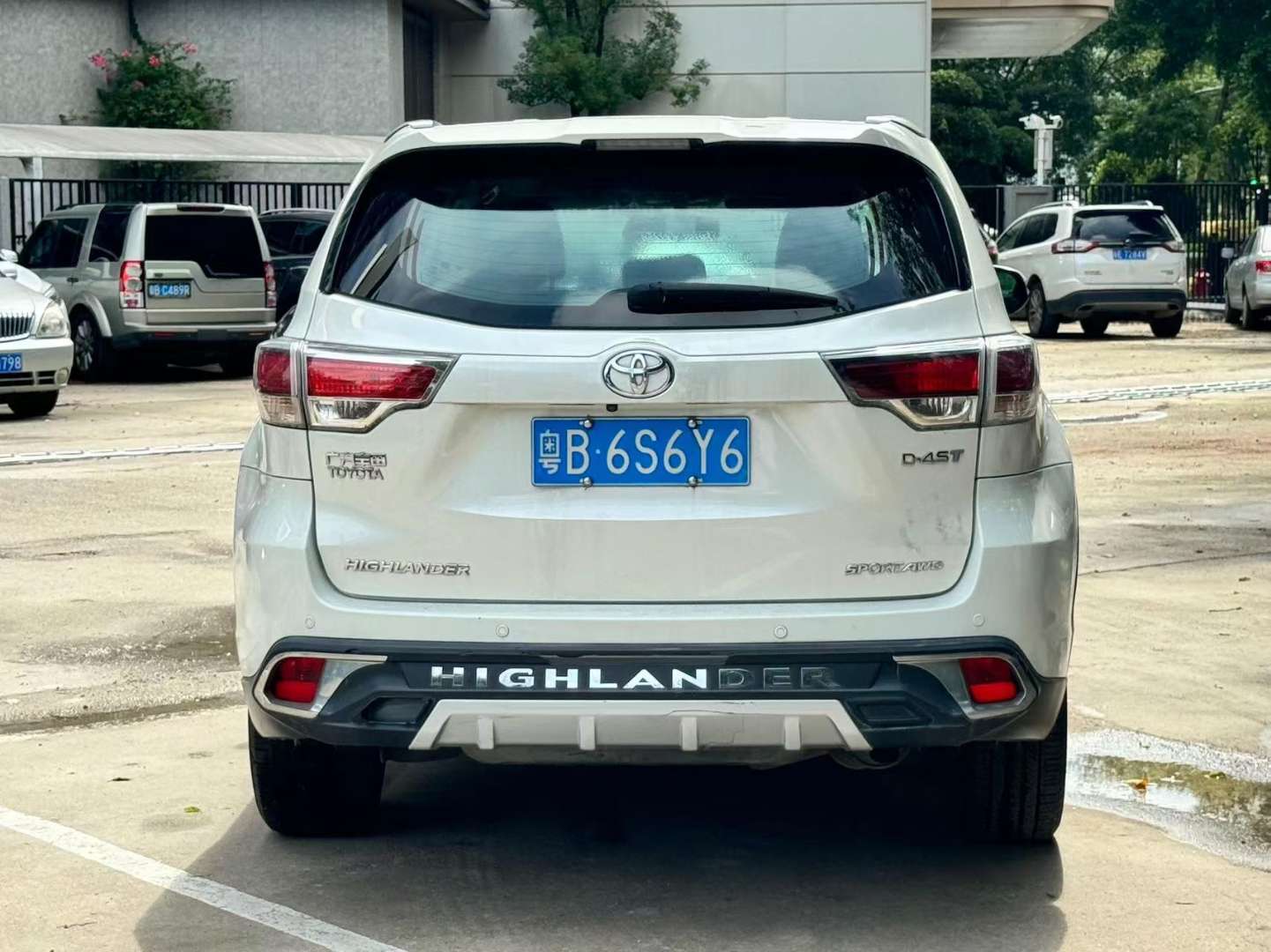 Toyota Highlander 2.0T AWD Luxury 4