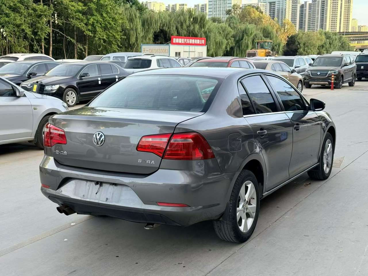 Volkswagen Bora 1.4T Automatic 2