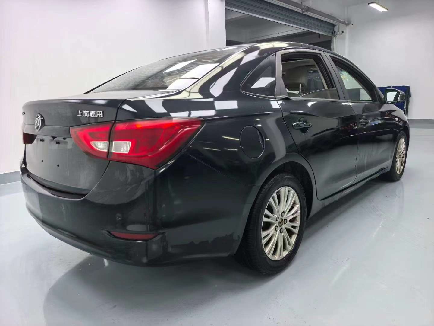 Buick Excelle 4