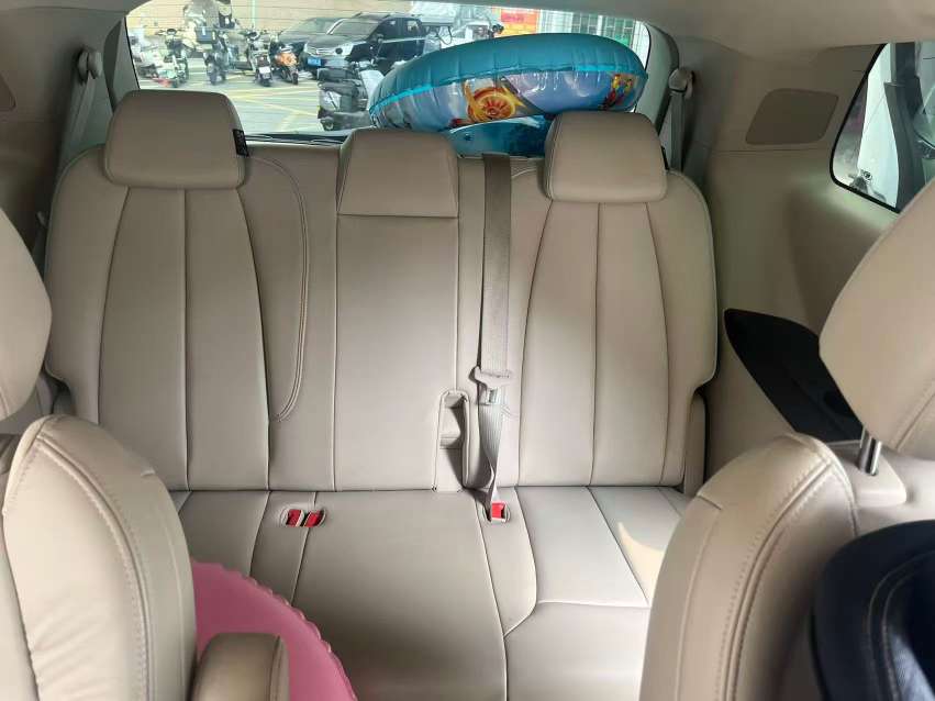 Buick GL8 GL8 2.5L Automatic 7