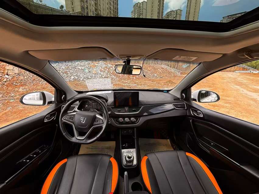 Baojun 310 Automatic 1.5 8