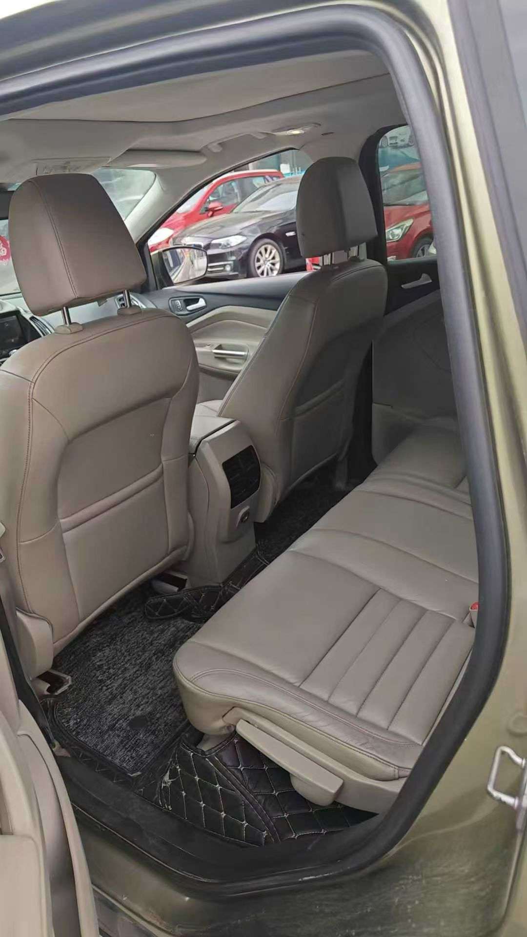Ford Kuga 2.0T High Trim 3