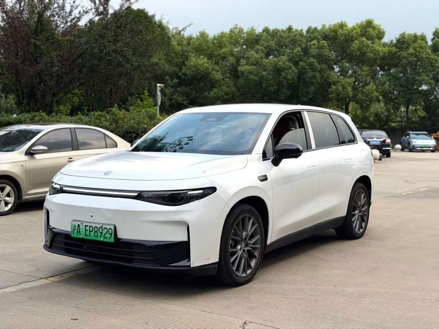 Leapmotor C10