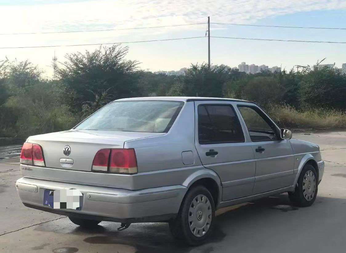 Volkswagen Jetta Automatic 1.6 9