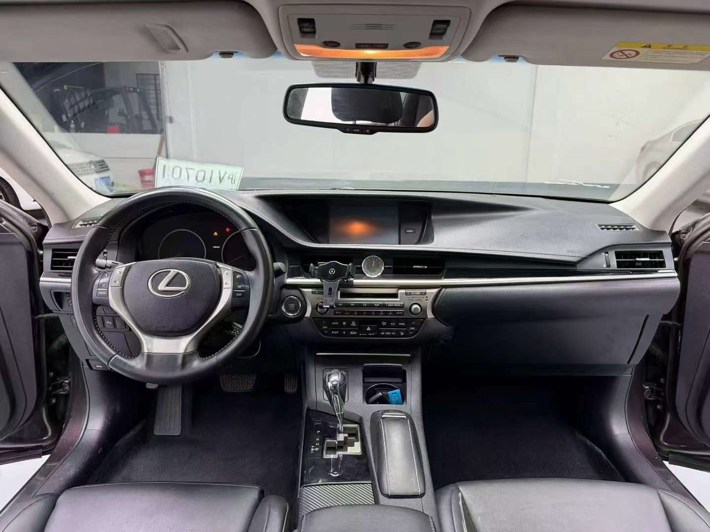Lexus ES ES250 Luxury Edition 7