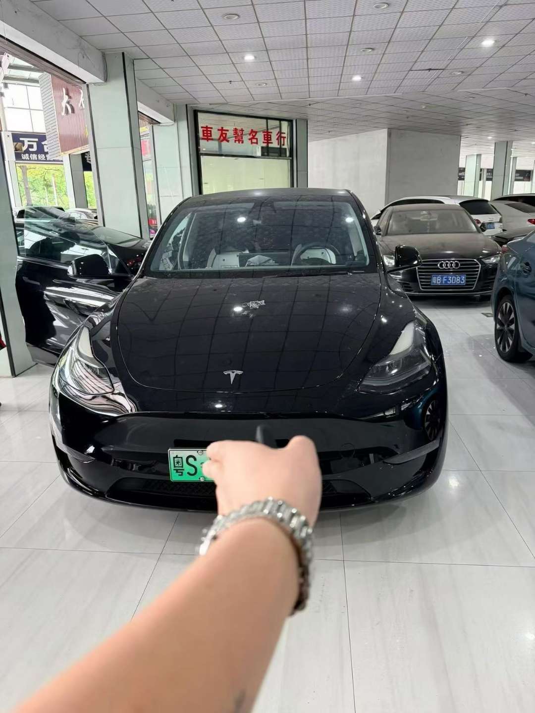 Tesla Model Y 2022 Long Range