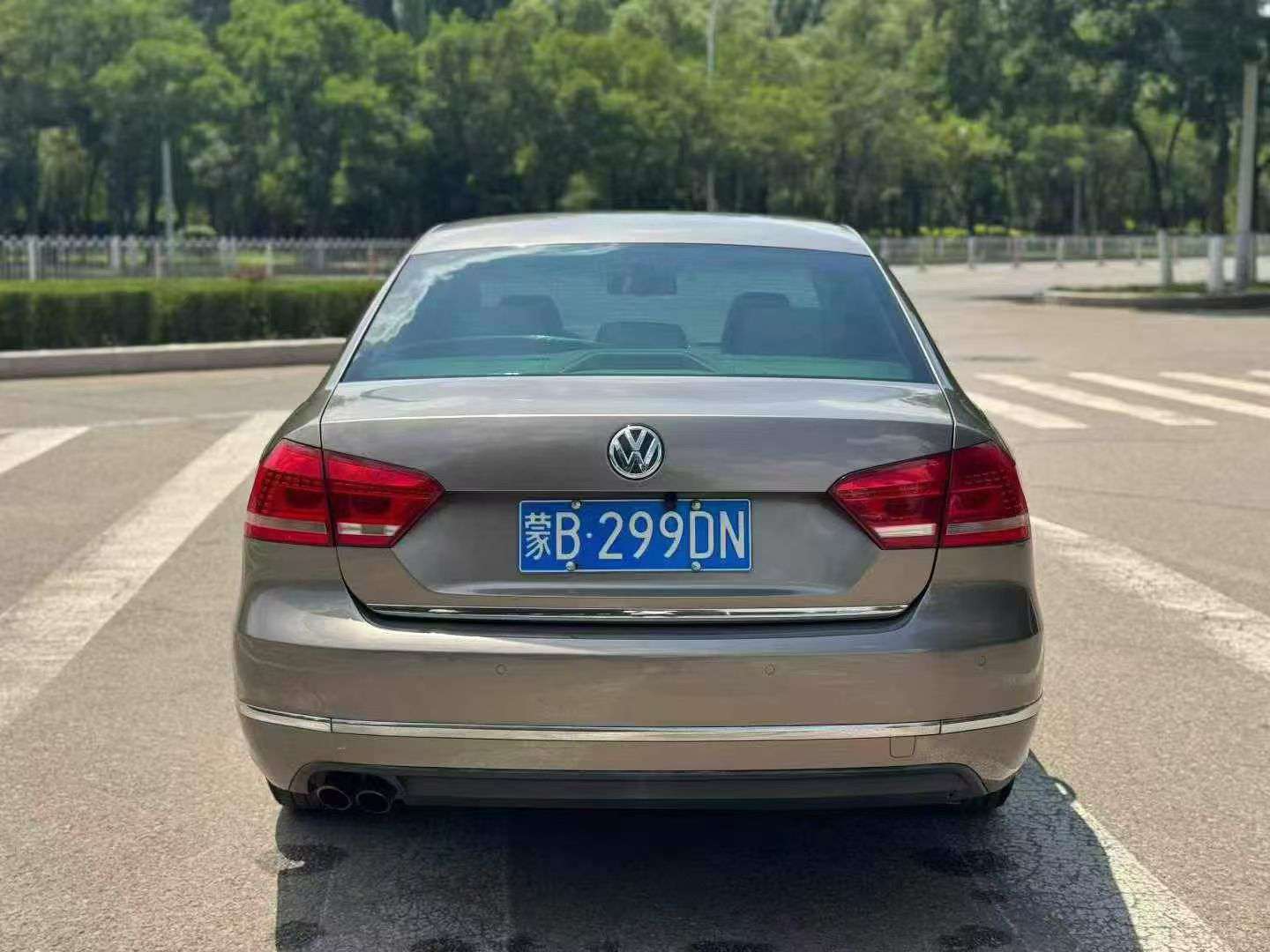 Volkswagen Passat 2012 2.0T Yuzun Edition 8
