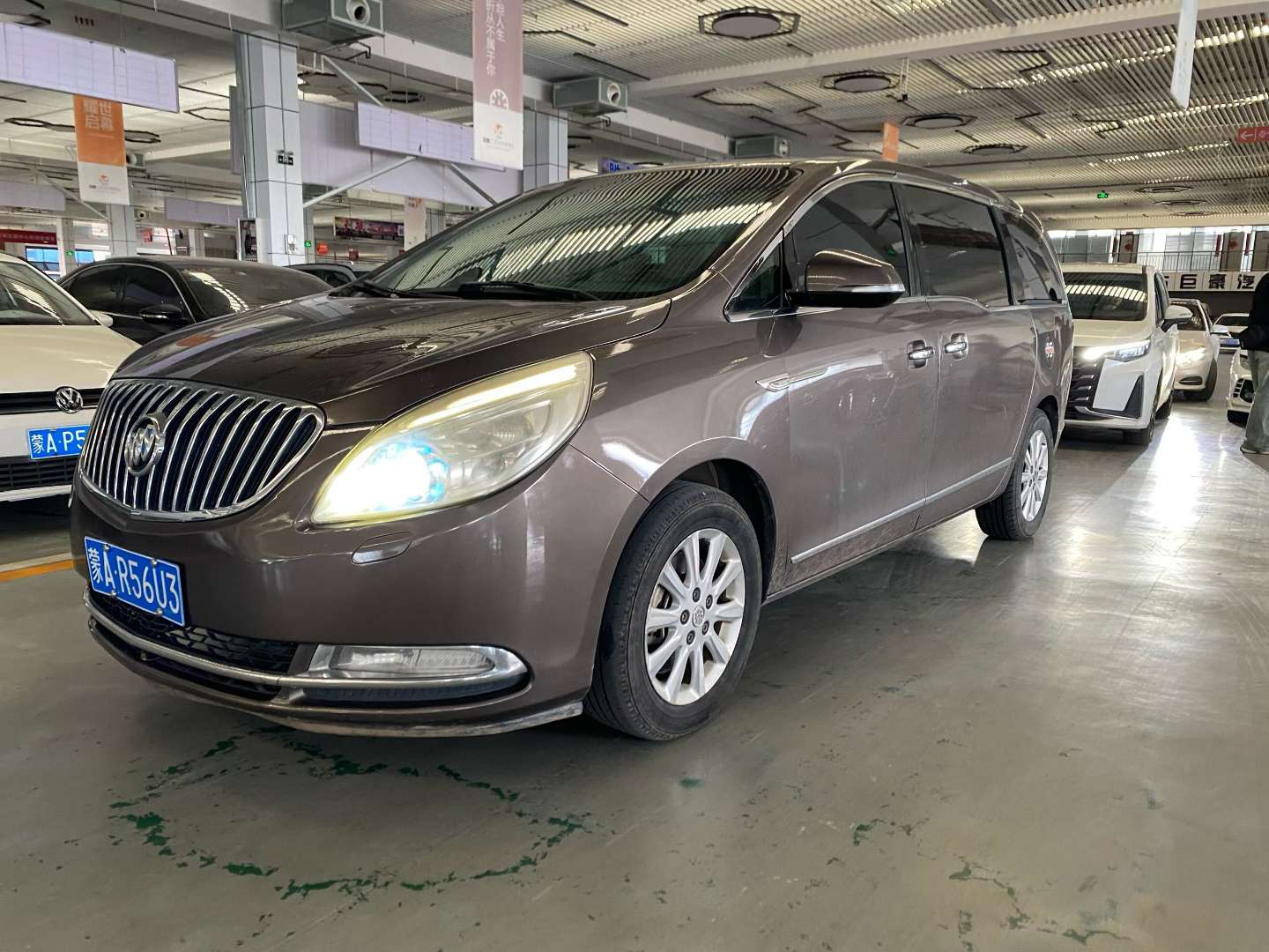 Buick GL8 3999 Flagship 3