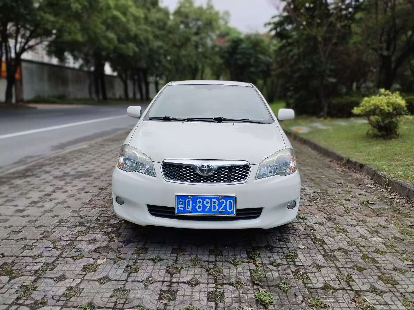 Toyota Corolla 2