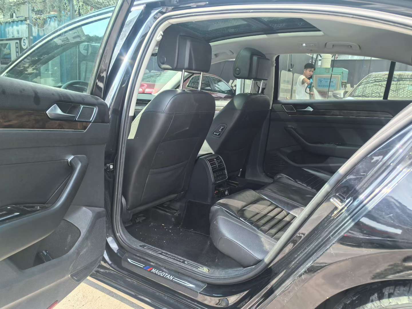 Volkswagen Magotan Facelift 330TSI DSG Lux 5