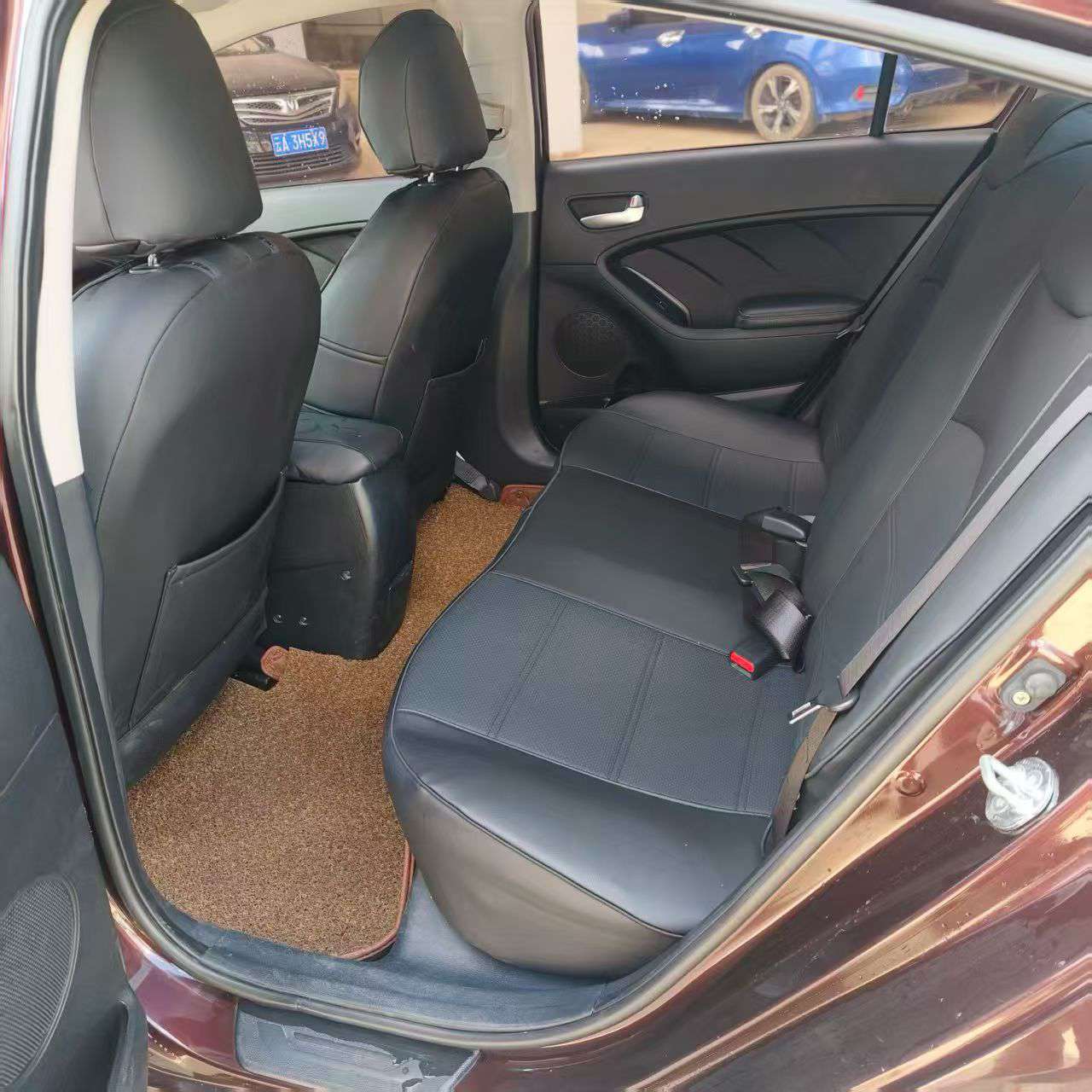 Kia K3 8