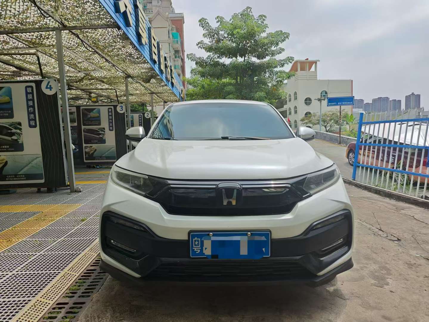 Honda XR-V 220TURBO 1.5T CVT Luxury Edition