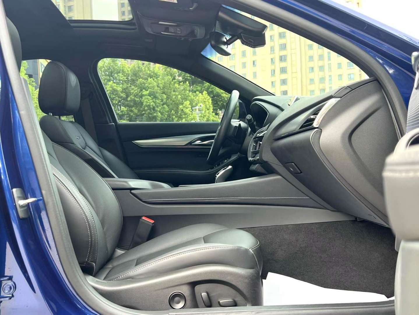 Cadillac CT5 2.0T 28T Premium 4