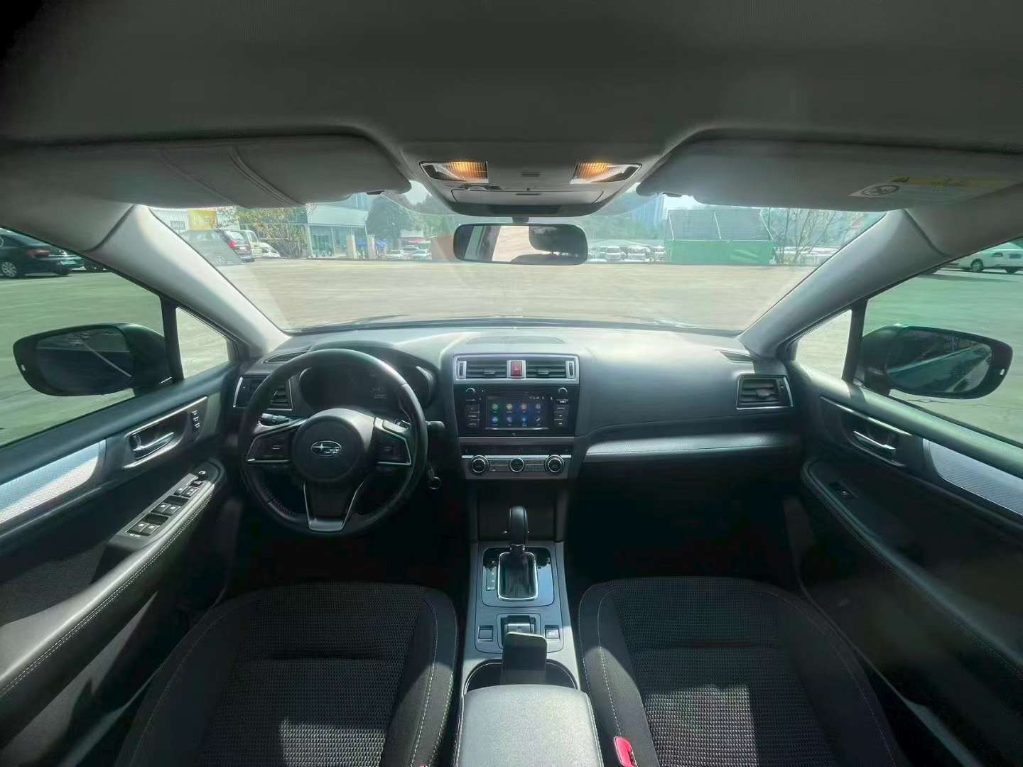 Subaru Legacy 2020 2.5L AWD 5