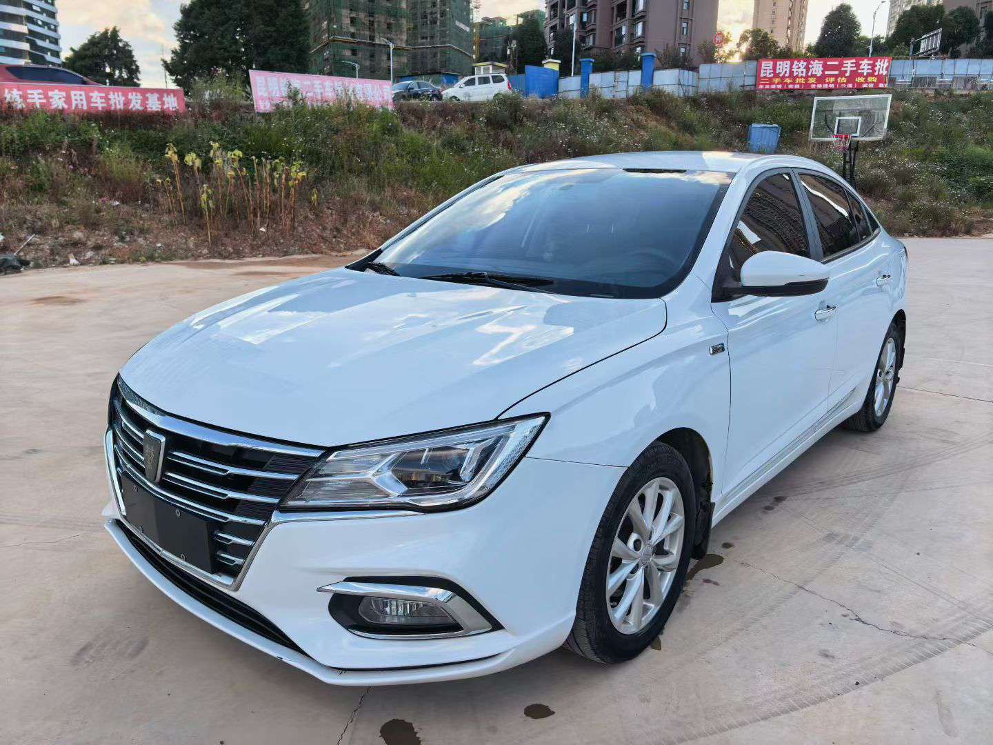Roewe i5 3