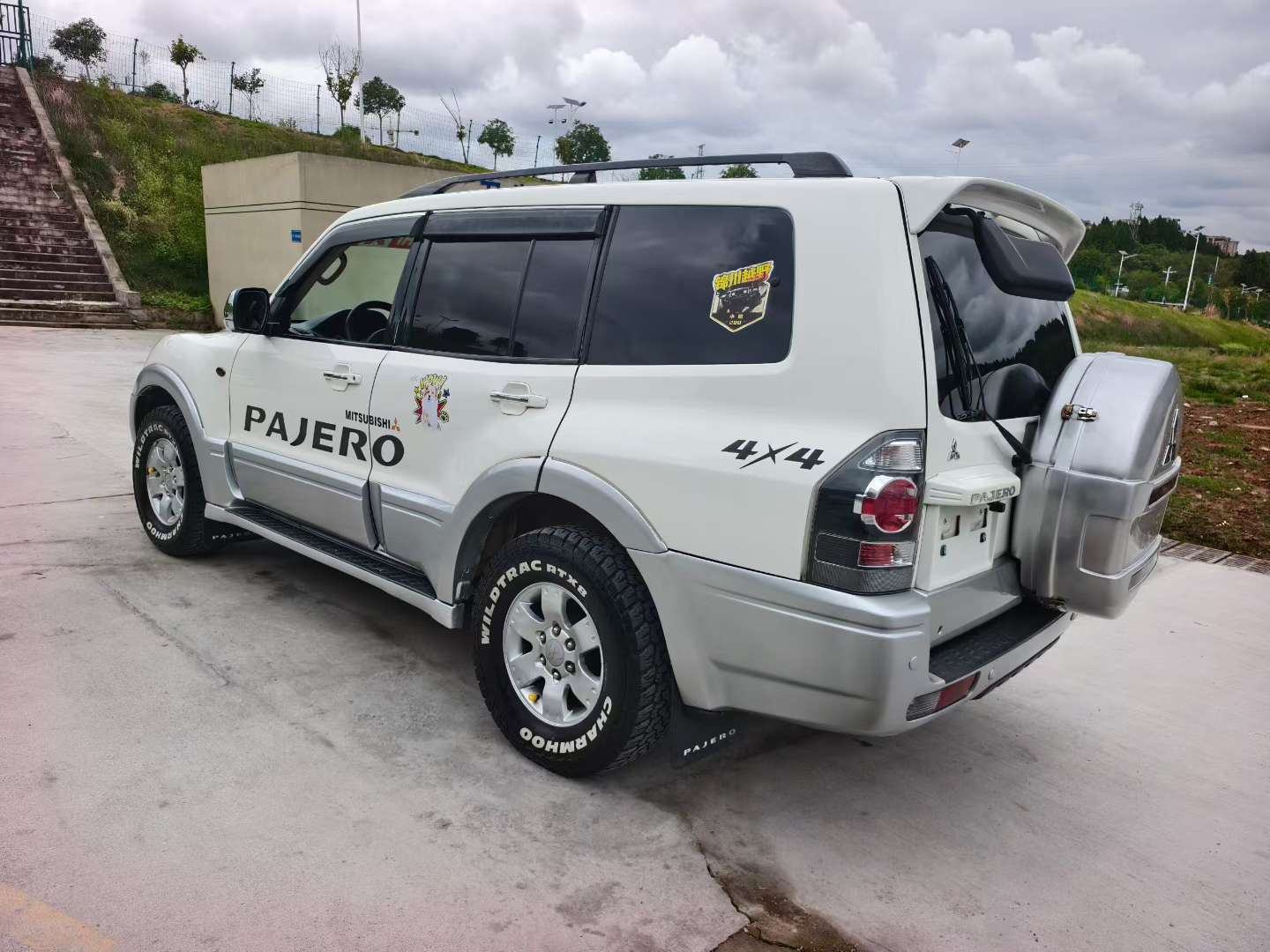 Mitsubishi Pajero V73 3.0L Manual 4WD 3