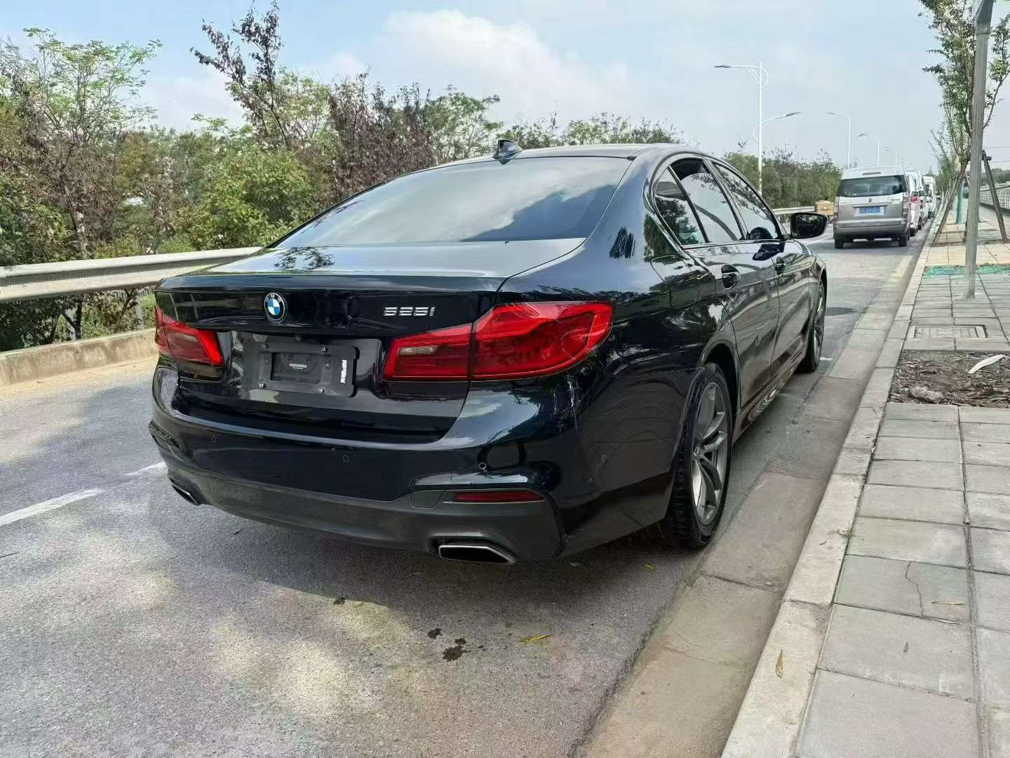 BMW 5 Series 525i M Sport Package 3
