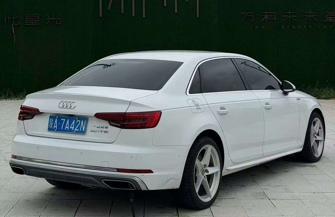 Audi A4 2017 A4 9