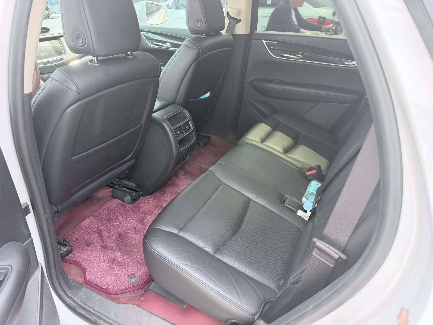 Cadillac XT5 4