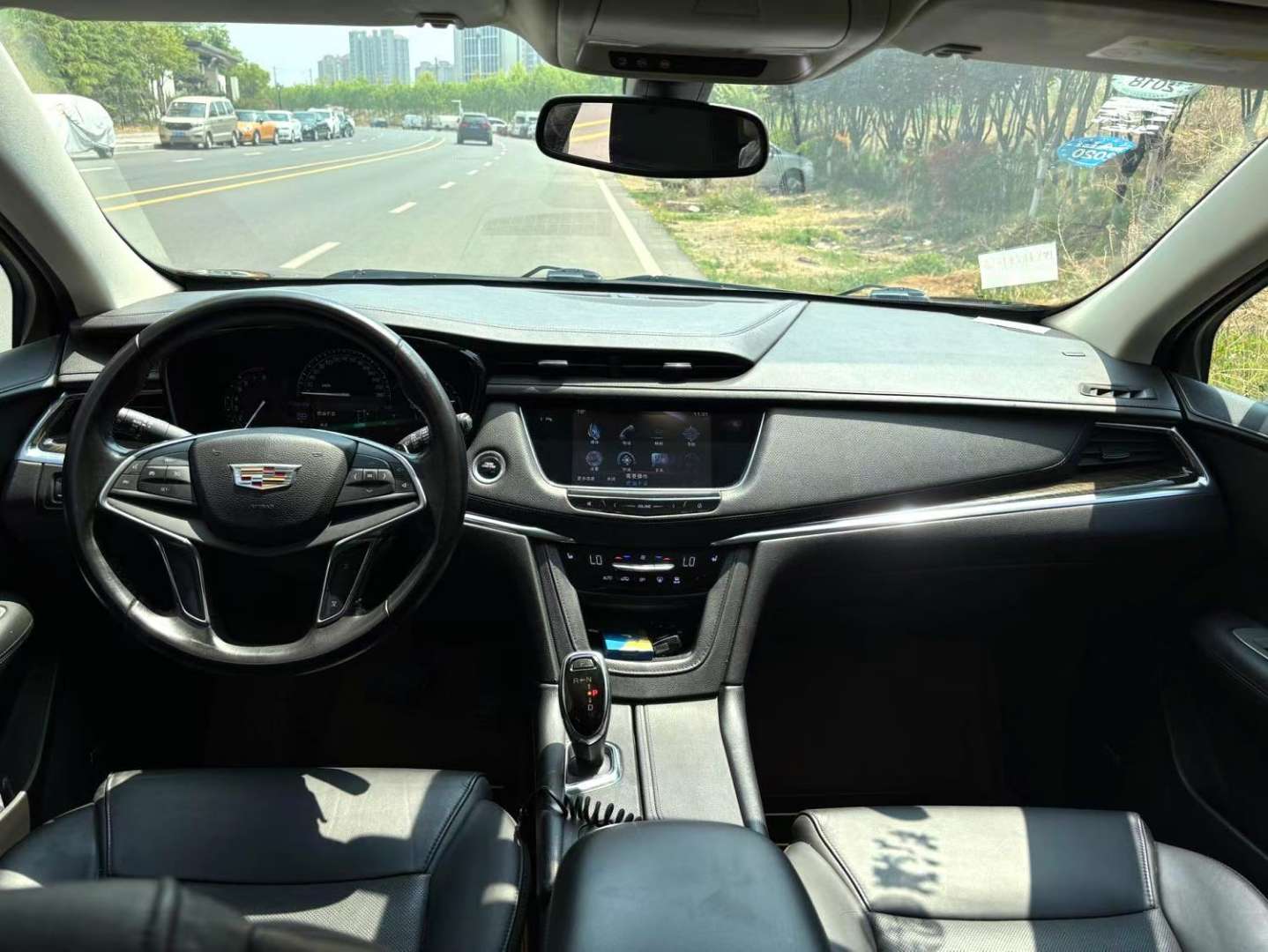 Cadillac XT5 2.0T 25T Luxury 4