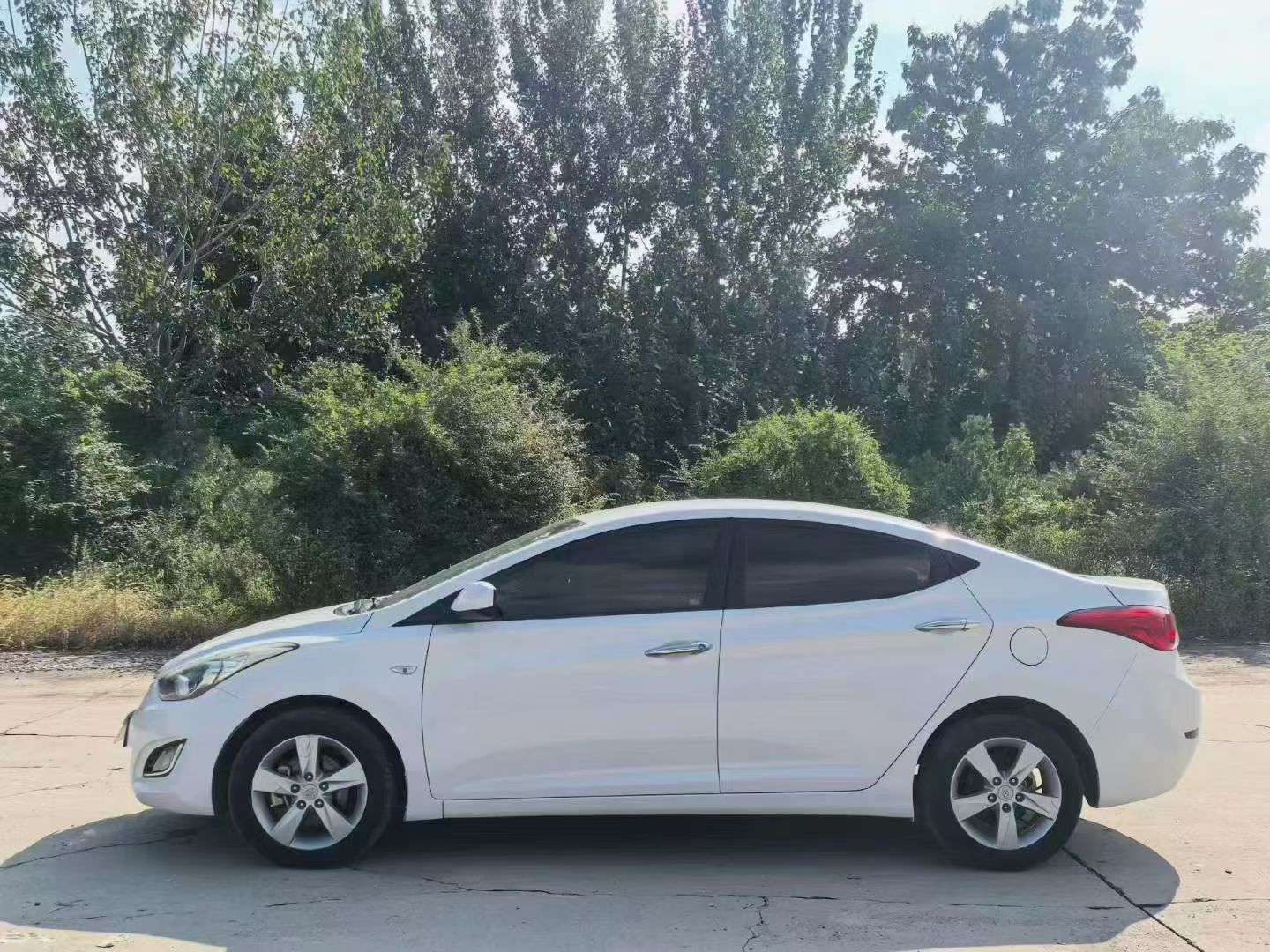 Hyundai Elantra 2014 1.6L Automatic 5