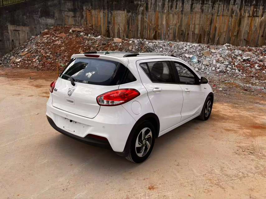 Baojun 310 Automatic 1.5 4