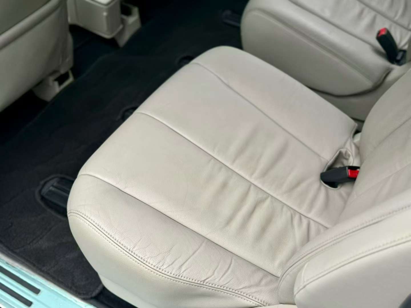 Mazda 8 2.5 Navigation Edition 5